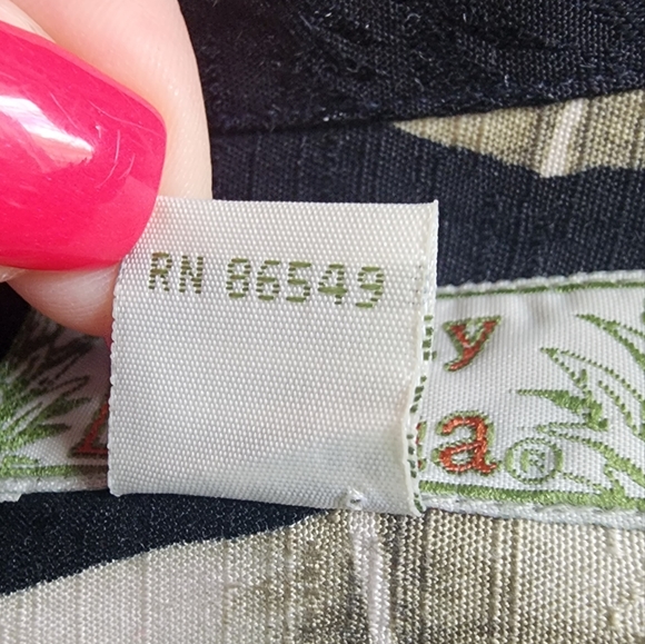 Tommy Bahama 100% Silk Casual Button Down Short Sleeve Top, Sz L - Picture 6 of 11